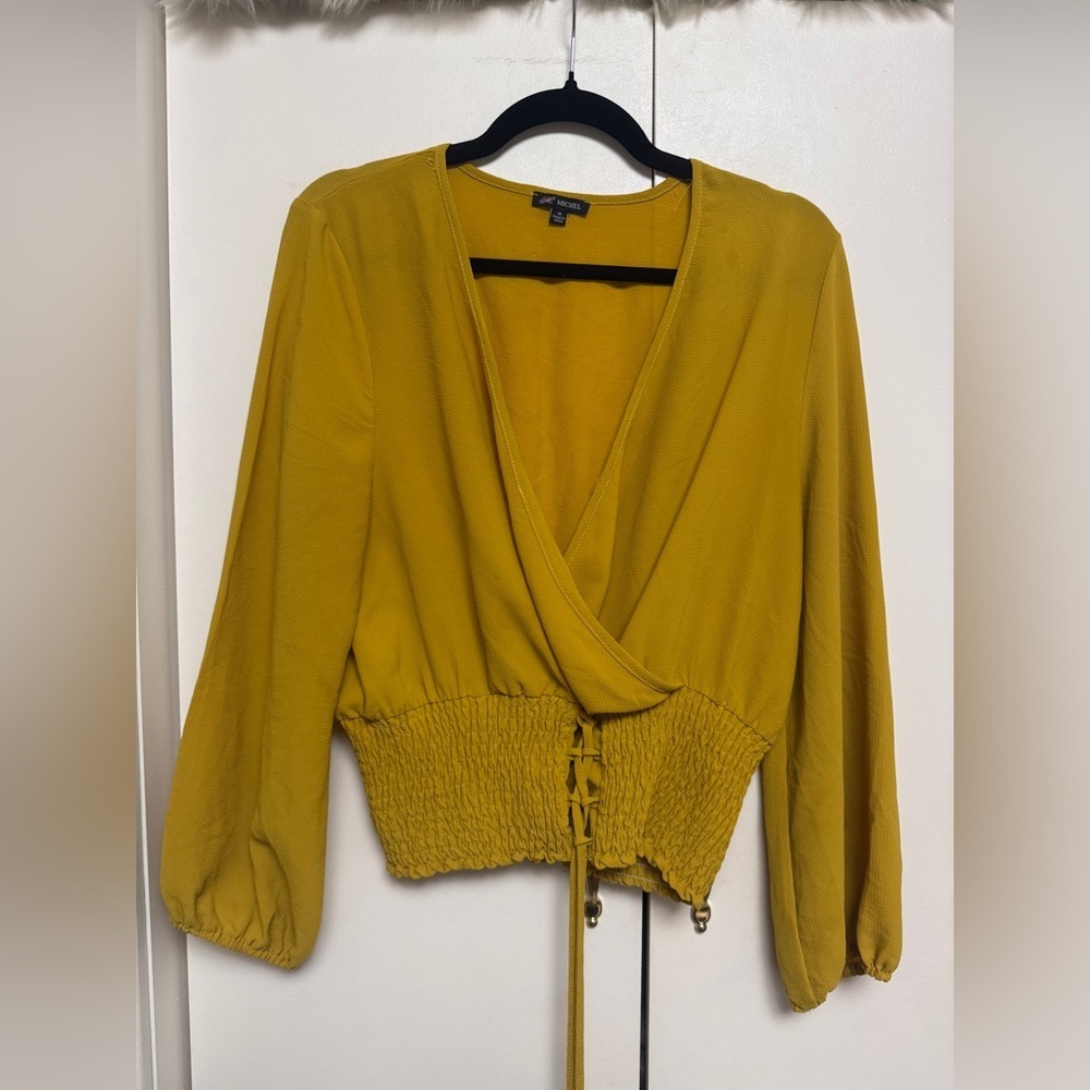 Michel Mustard Wrap-Front bottom Smocked Waist Blouse Size M - Picture 2 of 4